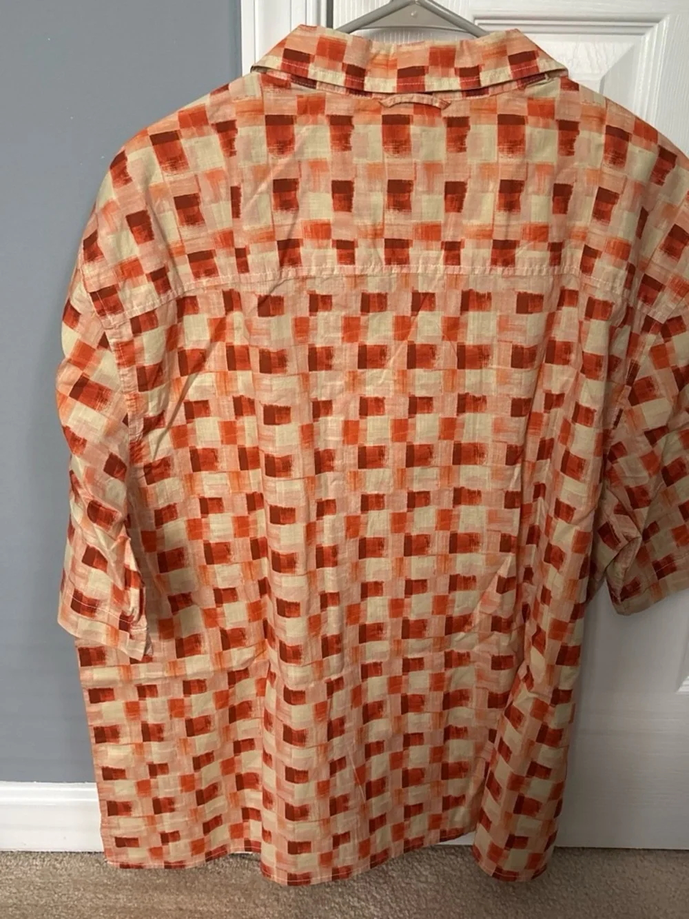 Banana Republic Orange and Cream Checked Short Sleeve Button-Up Shirt
